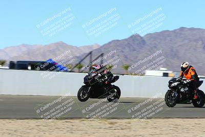 media/Jan-09-2022-SoCal Trackdays (Sun) [[2b1fec8404]]/Front Straight Speed Shots (1pm)/